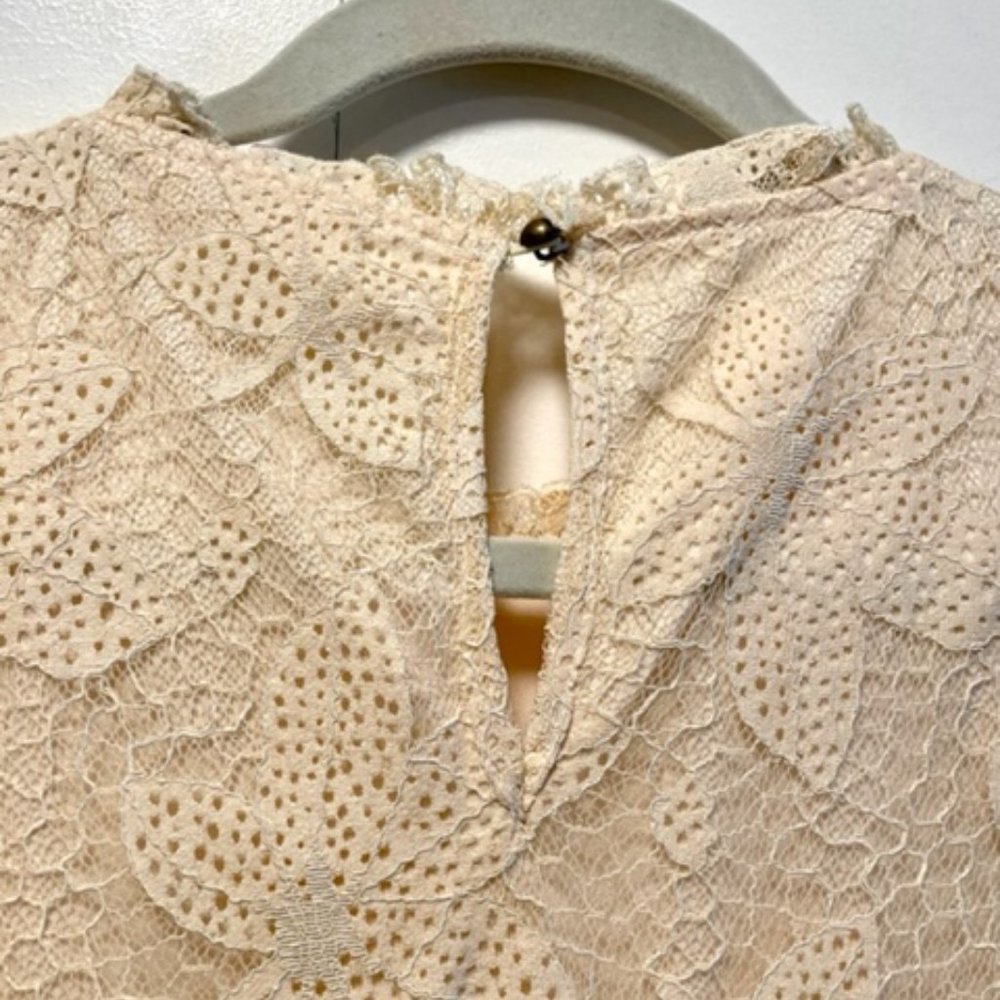 Leaf-Detailed Lace Sleeveless Tiered Dress - NWOT - Ready for Summer! - Picture 6 of 11